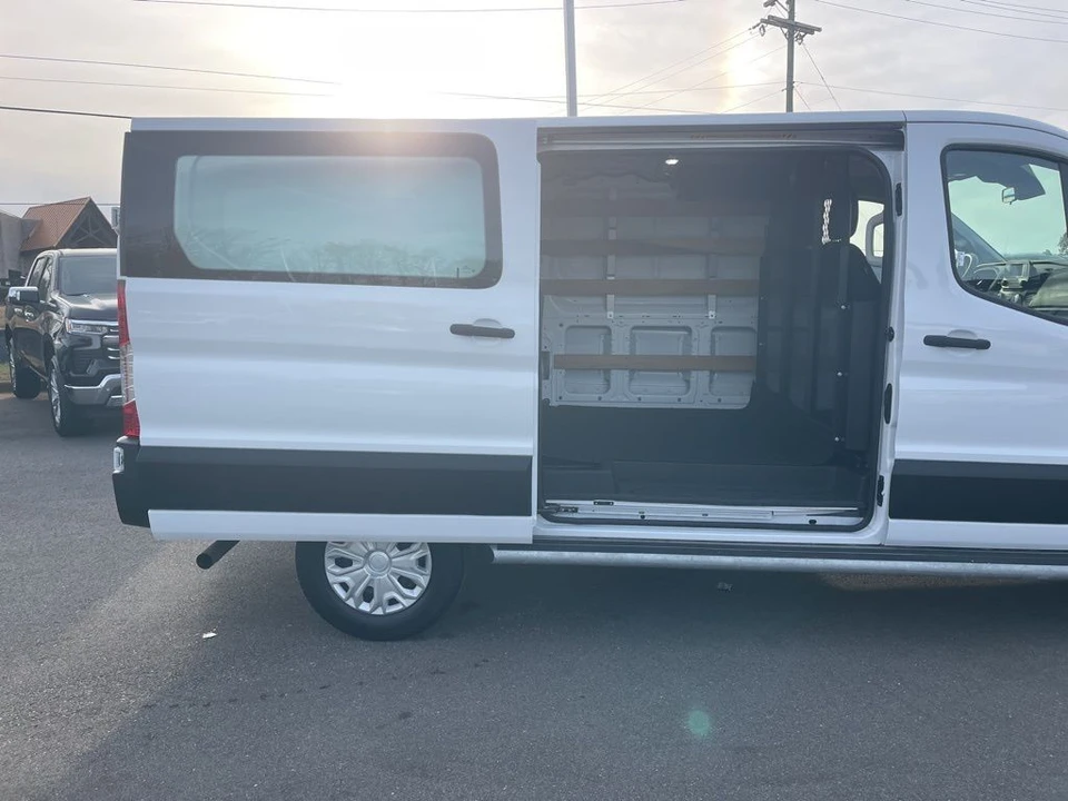 2024 Ford Transit - Image 26 of 31