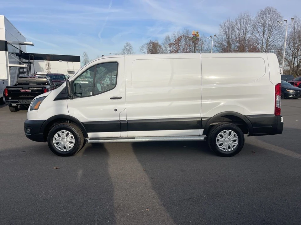 2024 Ford Transit - Image 2 of 21