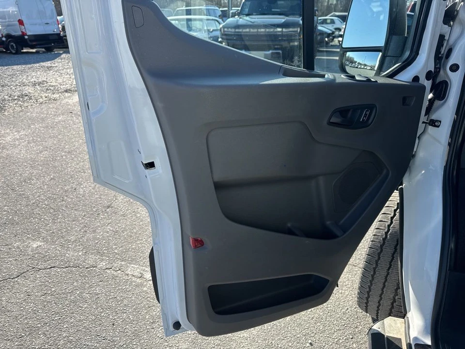 2024 Ford Transit - Image 19 of 21