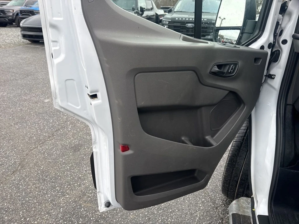 2024 Ford Transit - Image 19 of 28