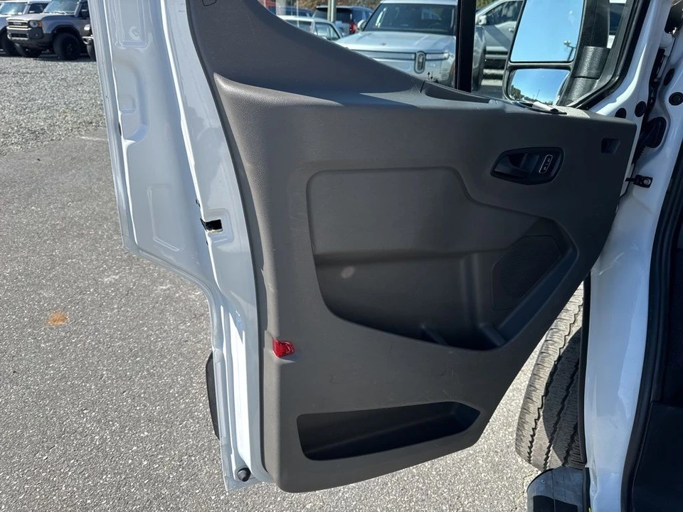 2024 Ford Transit - Image 19 of 28
