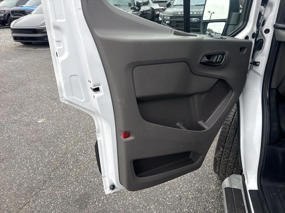 2024 Ford Transit - Image 19 of 28