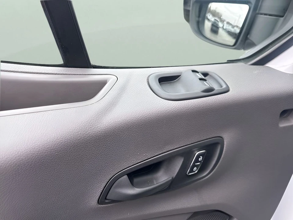2024 Ford Transit - Image 20 of 28