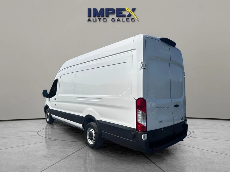 2024 Ford Transit - Image 2 of 17