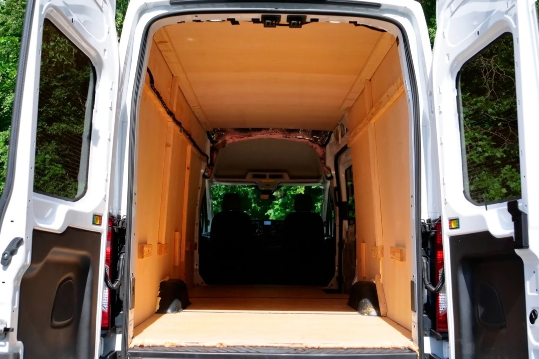 2024 Ford Transit - Image 24 of 31
