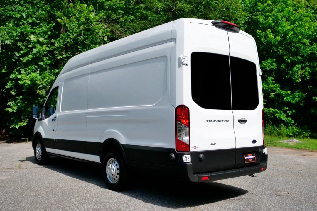 2024 Ford Transit - Image 6 of 31