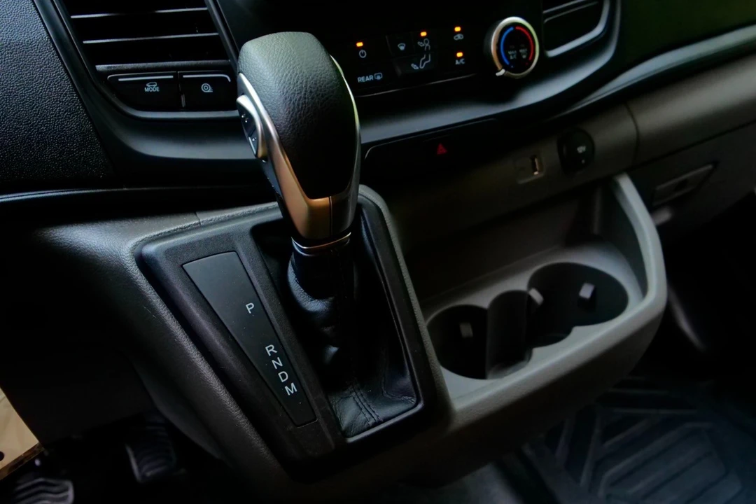 2024 Ford Transit - Image 18 of 31
