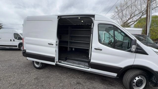 2024 Ford Transit - Image 25 of 31