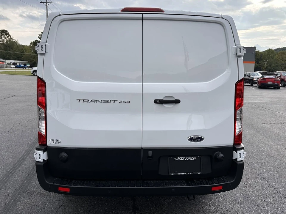 2024 Ford Transit - Image 7 of 21