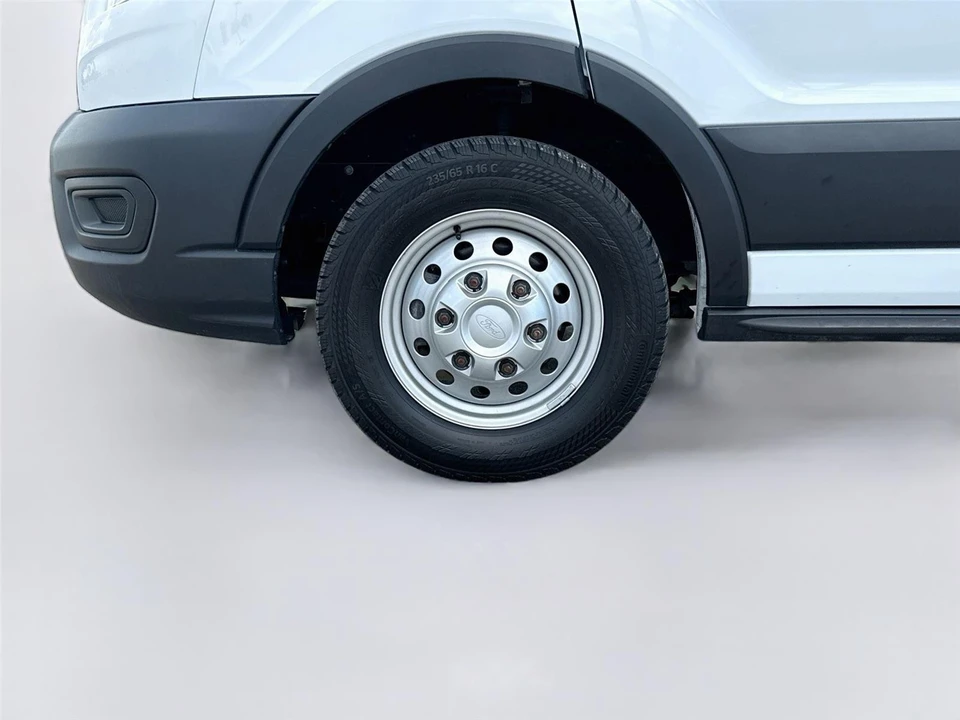 2024 Ford Transit - Image 25 of 31