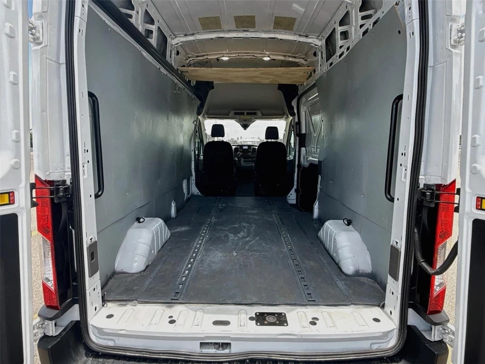 2024 Ford Transit - Image 16 of 31