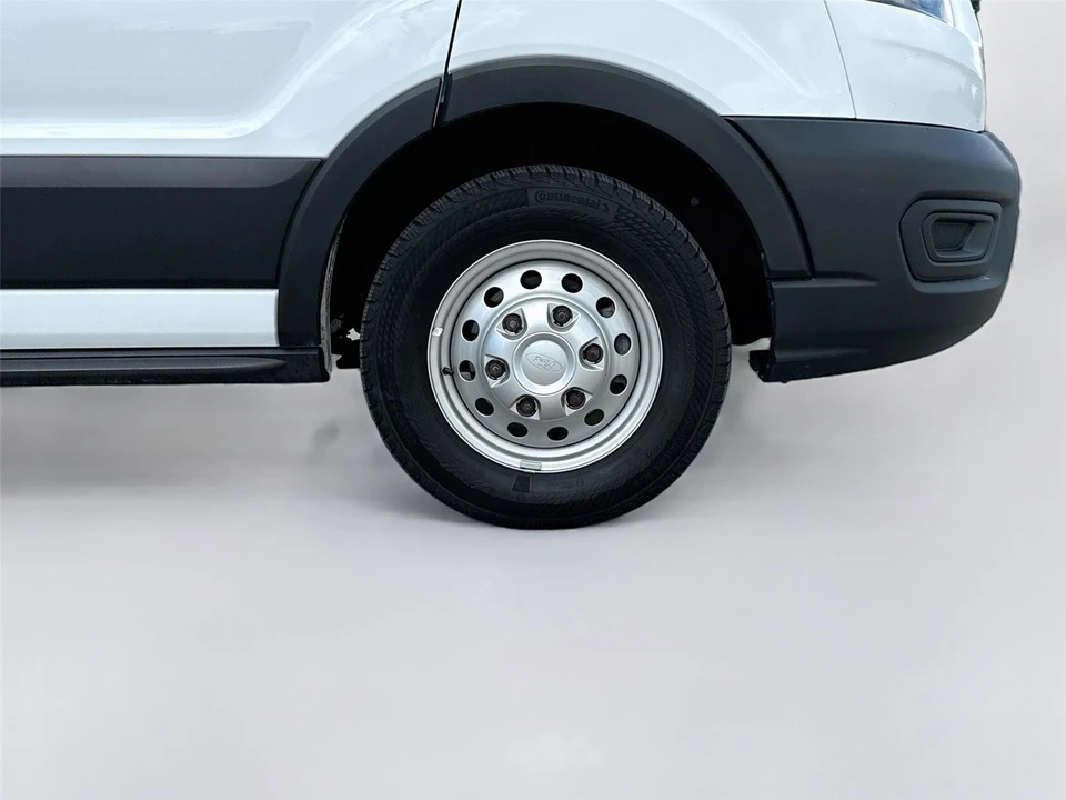 2024 Ford Transit - Image 29 of 31