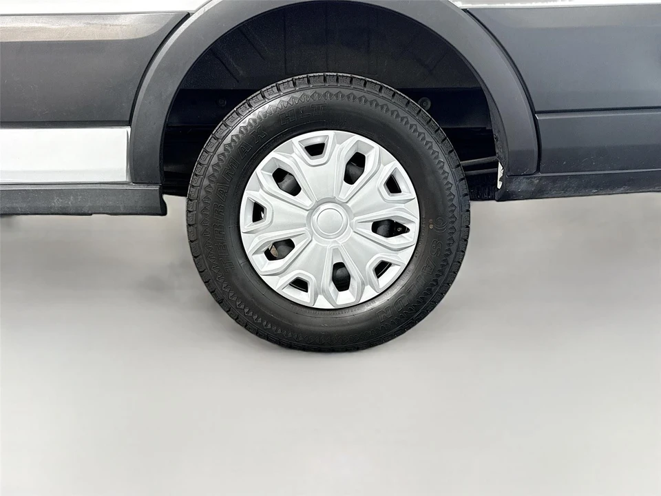 2024 Ford Transit - Image 29 of 31