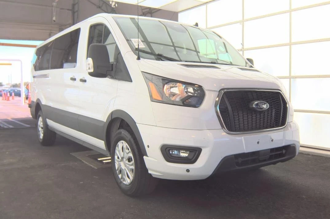 2024 Ford Transit - Image 16 of 17