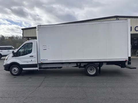 2024 Ford Transit-350 HD 16FT Box Van