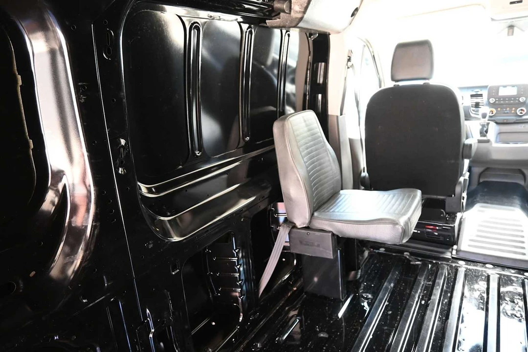 2024 Ford Transit - Image 27 of 31