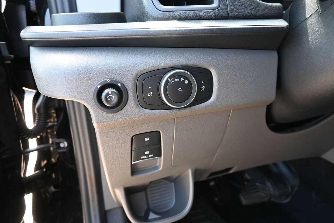2024 Ford Transit - Image 16 of 31