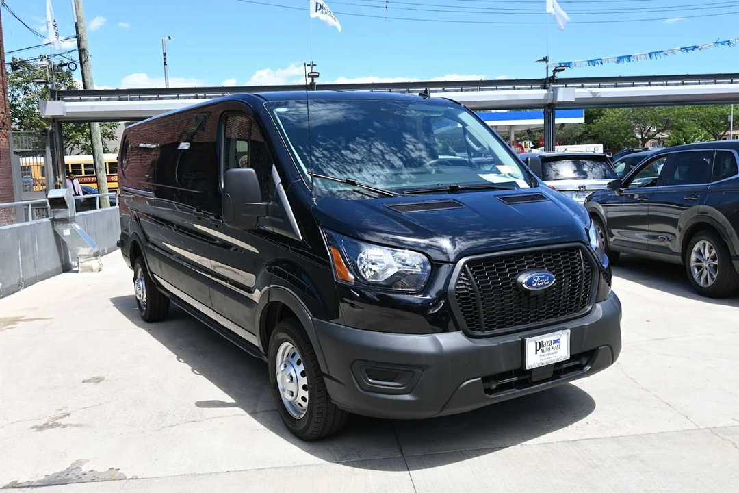 2024 Ford Transit - Image 9 of 31