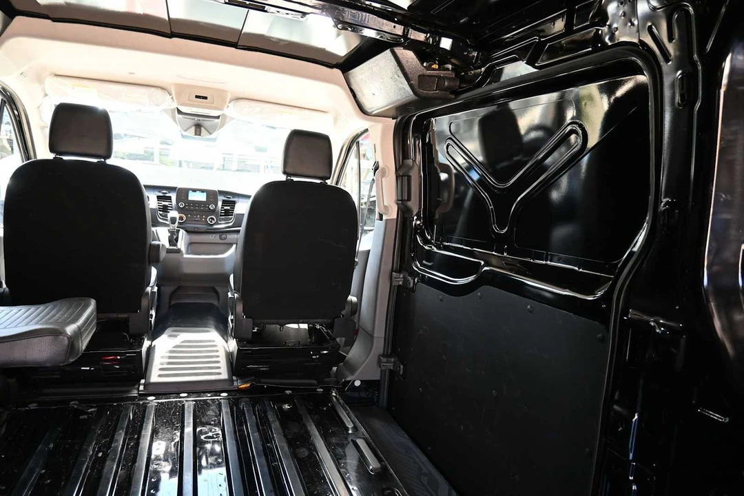 2024 Ford Transit - Image 30 of 31