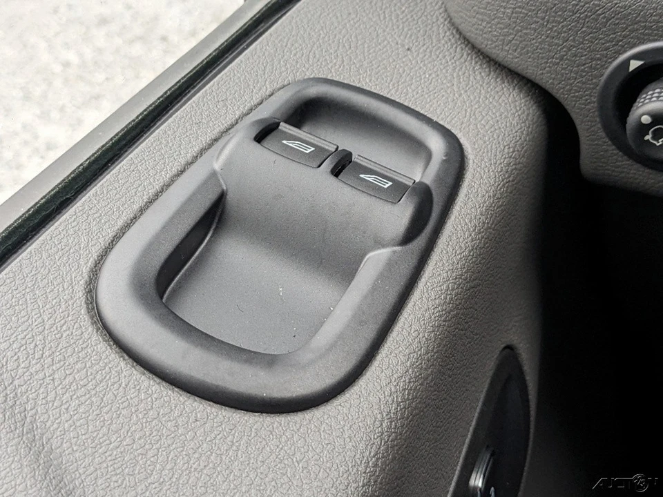 2024 Ford Transit - Image 22 of 24