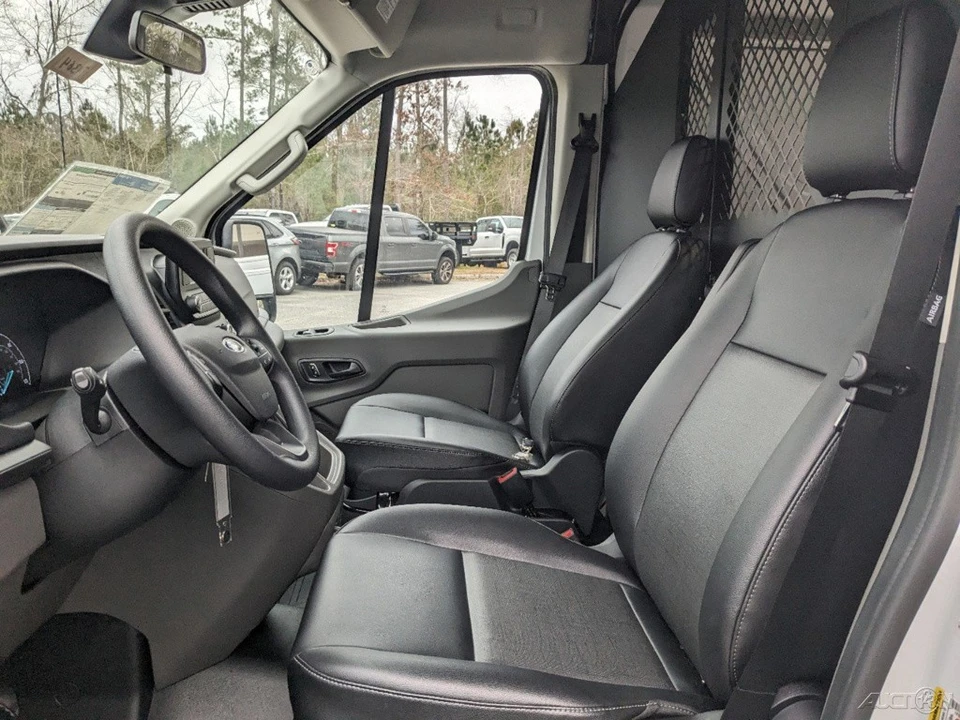 2024 Ford Transit - Image 15 of 24