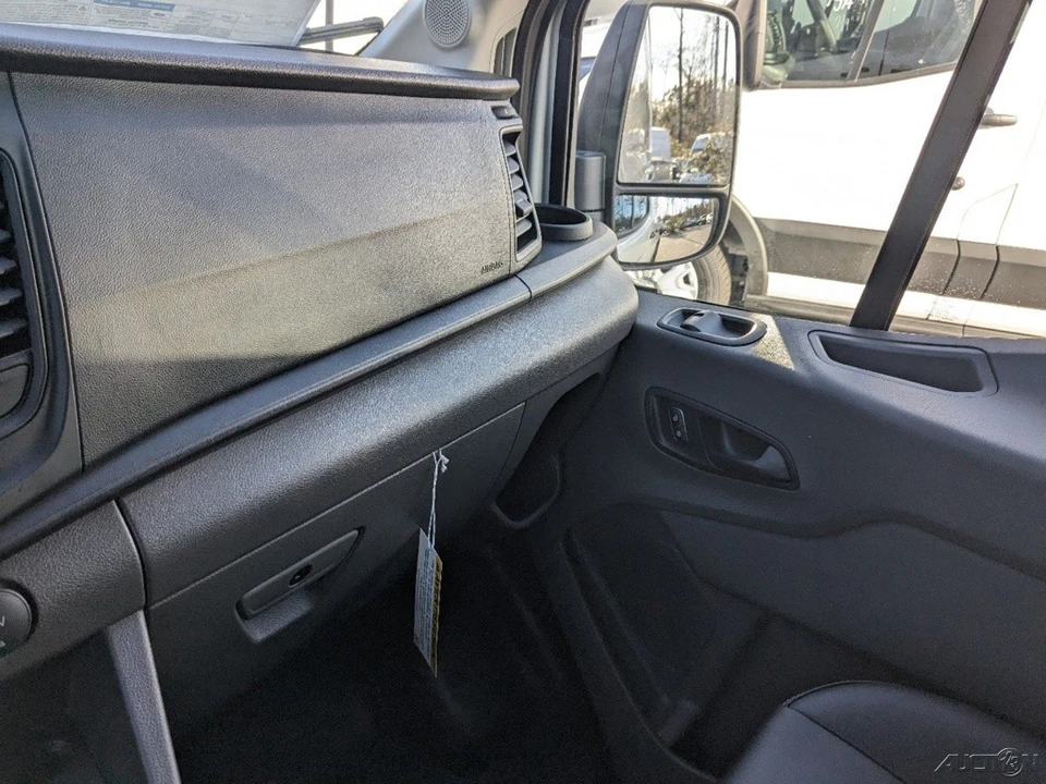 2024 Ford Transit - Image 19 of 24