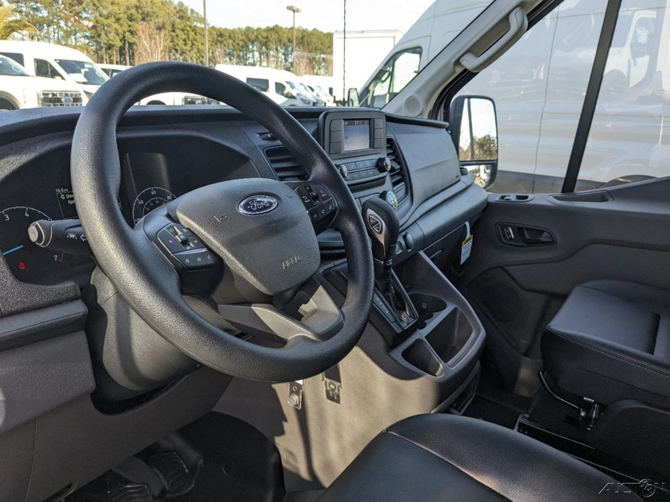 2024 Ford Transit - Image 15 of 24