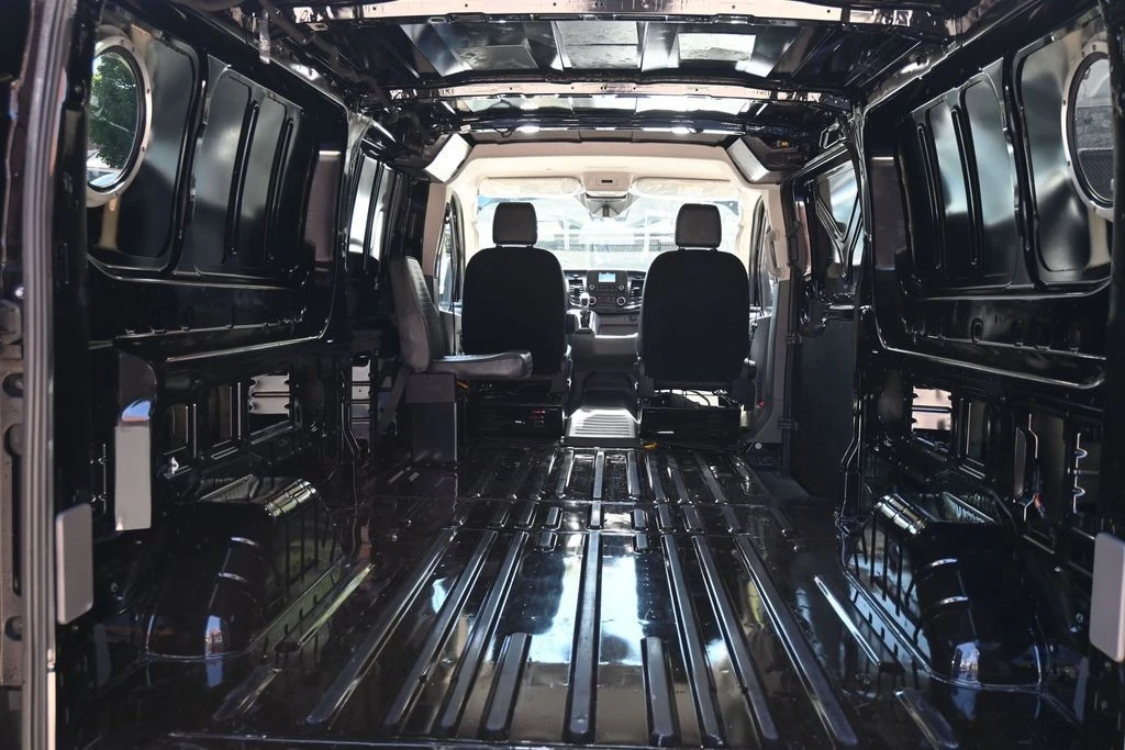2024 Ford Transit - Image 26 of 31