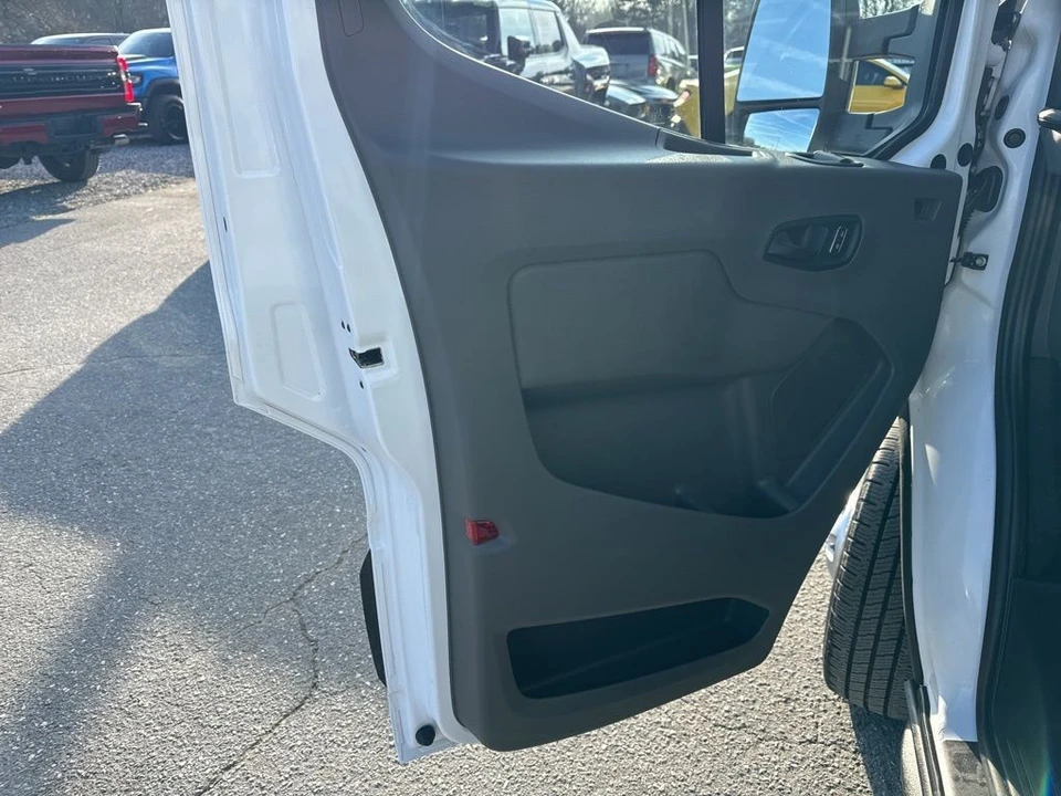 2024 Ford Transit - Image 19 of 21