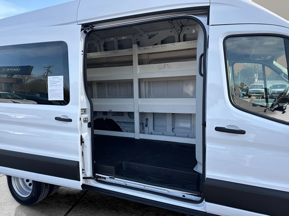 2024 Ford Transit - Image 21 of 21