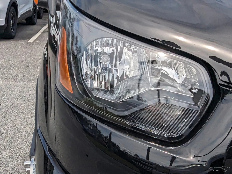 2024 Ford Transit - Image 10 of 24