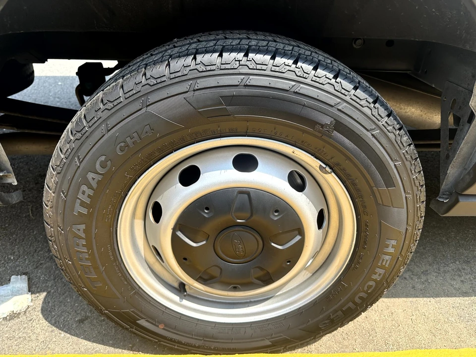 2024 Ford Transit - Image 26 of 28