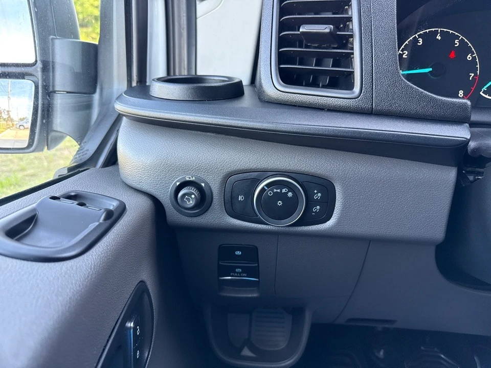 2024 Ford Transit - Image 27 of 30