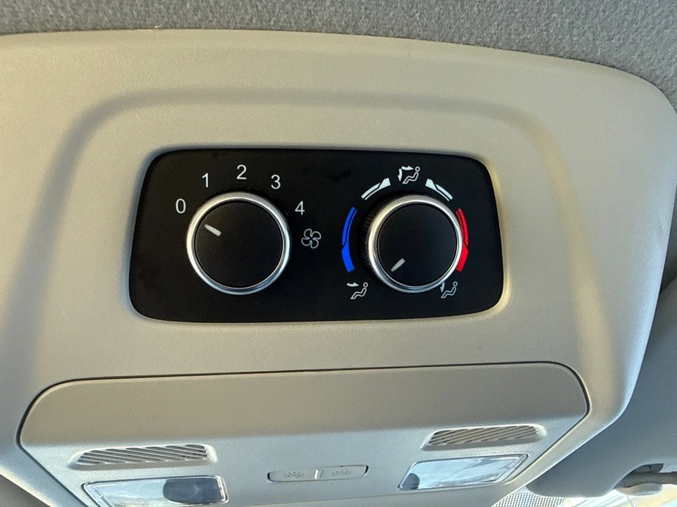 2024 Ford Transit - Image 23 of 28