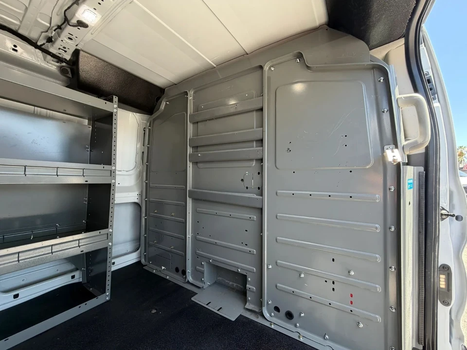 2024 Ford Transit - Image 19 of 30