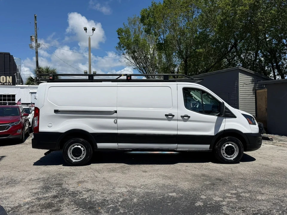 2024 Ford Transit - Image 4 of 30