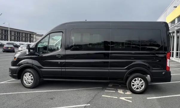 2024 Ford Transit-350 T-350