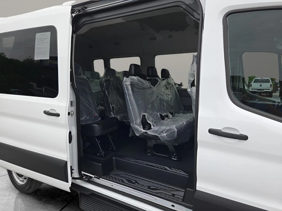 2024 Ford Transit - Image 24 of 31
