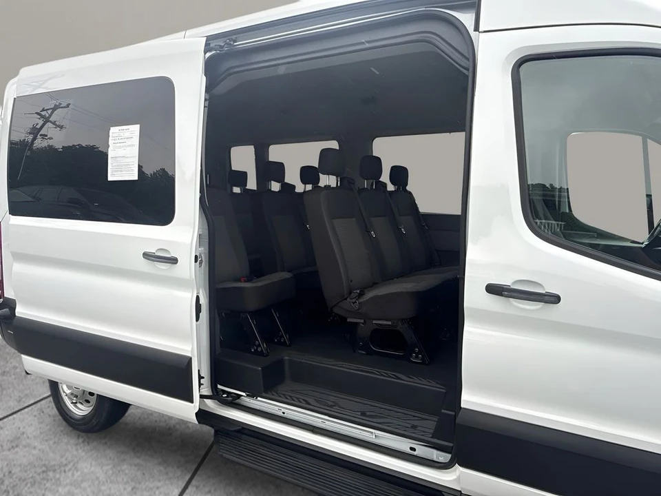 2024 Ford Transit - Image 15 of 18