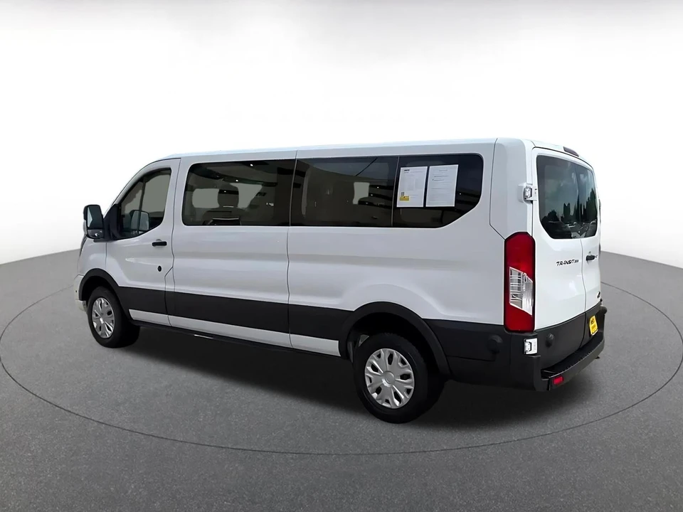 2024 Ford Transit - Image 9 of 31
