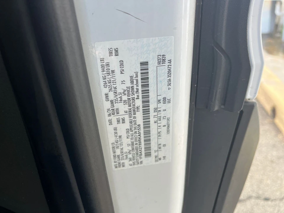 2024 Ford Transit - Image 27 of 31