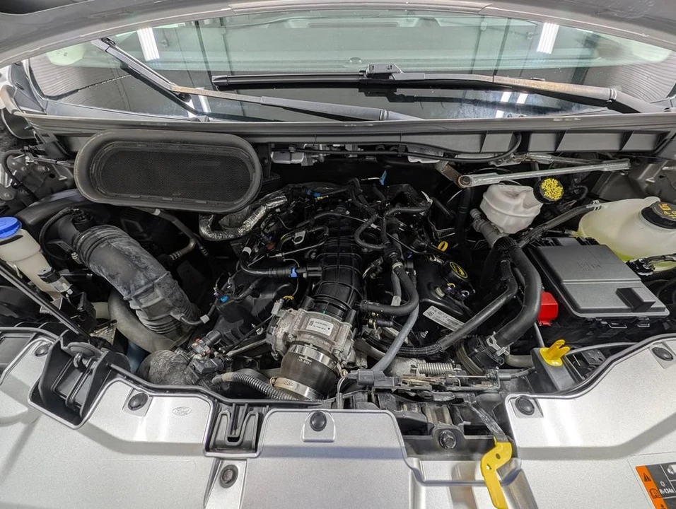 2024 Ford Transit - Image 25 of 27