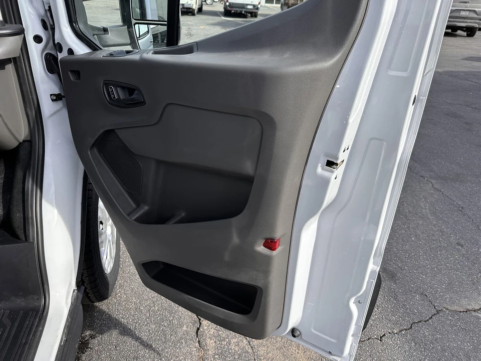 2024 Ford Transit - Image 8 of 12
