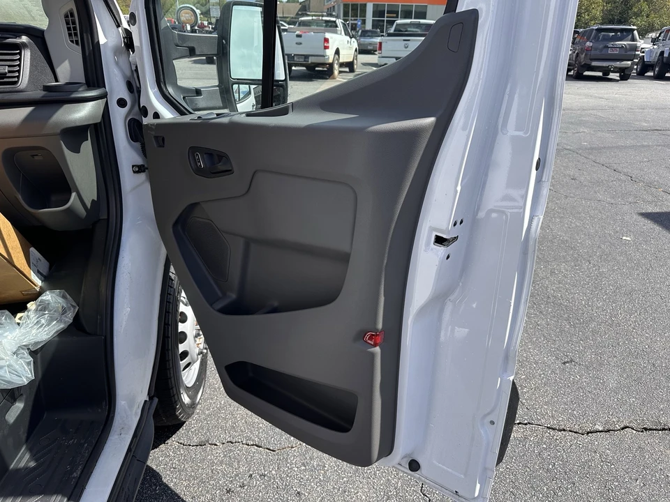 2024 Ford Transit - Image 9 of 12
