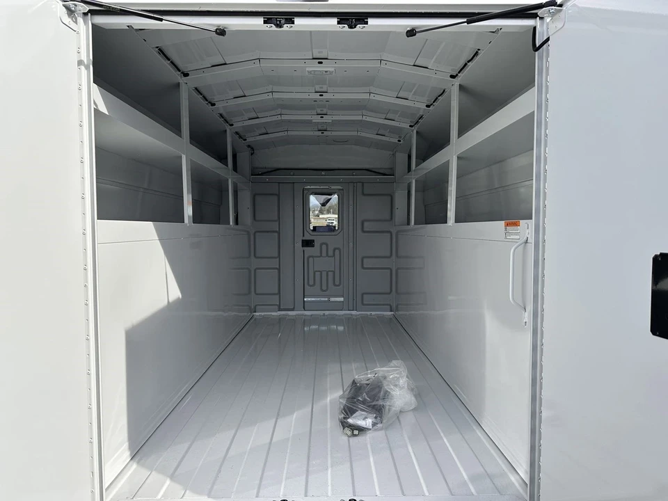 2024 Ford Transit - Image 10 of 12