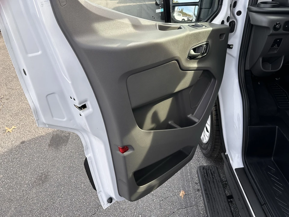 2024 Ford Transit - Image 9 of 12