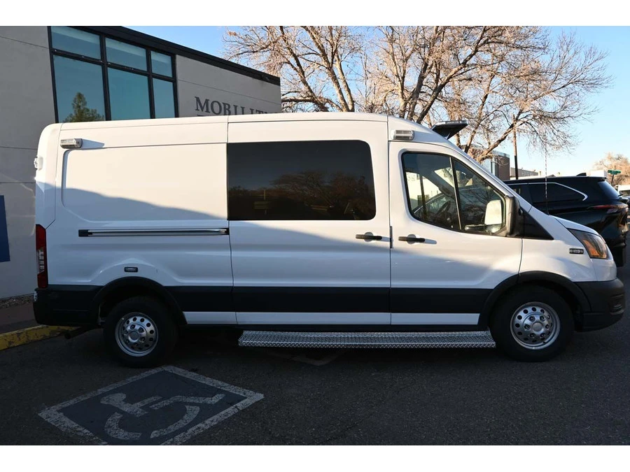 2024 Ford Transit - Image 4 of 21