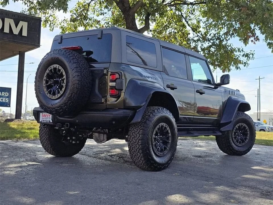 2024 Ford Bronco 6th Gen - Image 18 of 20