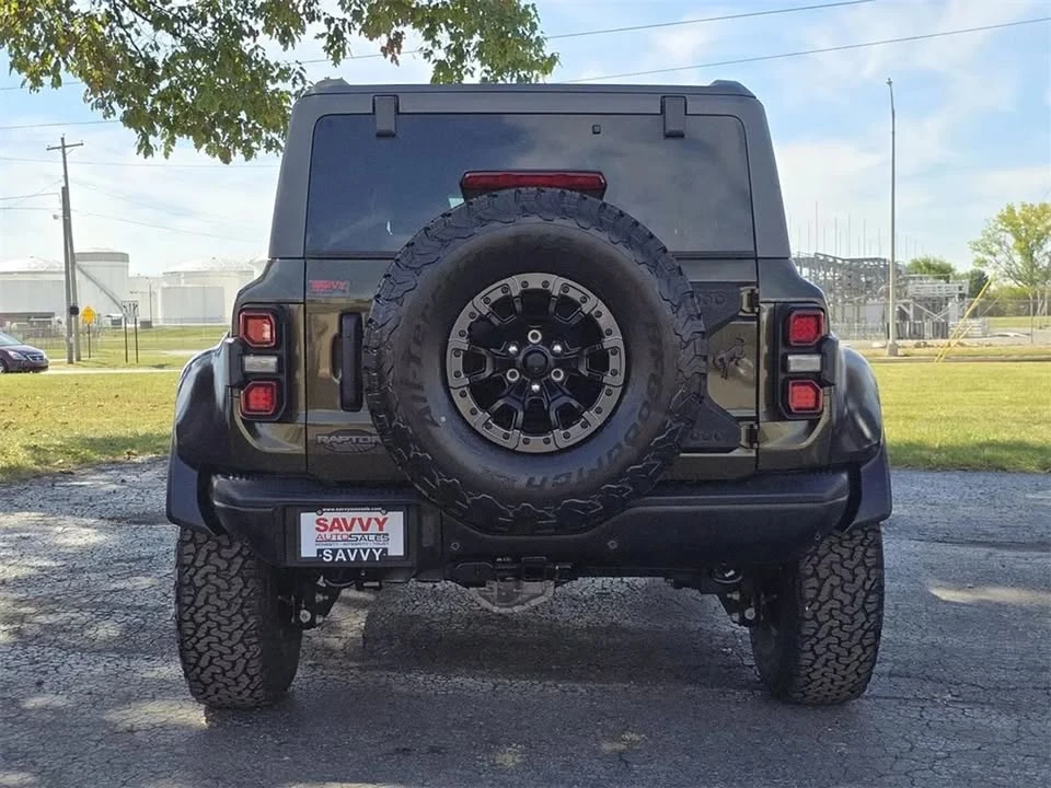 2024 Ford Bronco 6th Gen - Image 19 of 20