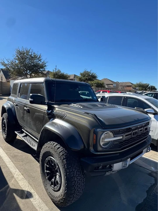 2024 Ford Bronco 6th Gen - Image 3 of 4